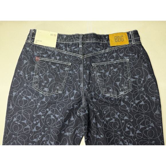 NWT BDG Urban Outfitters Women’s Floral Low Rise Flare Leg Jeans - Size 33x31 - Picture 4 of 11